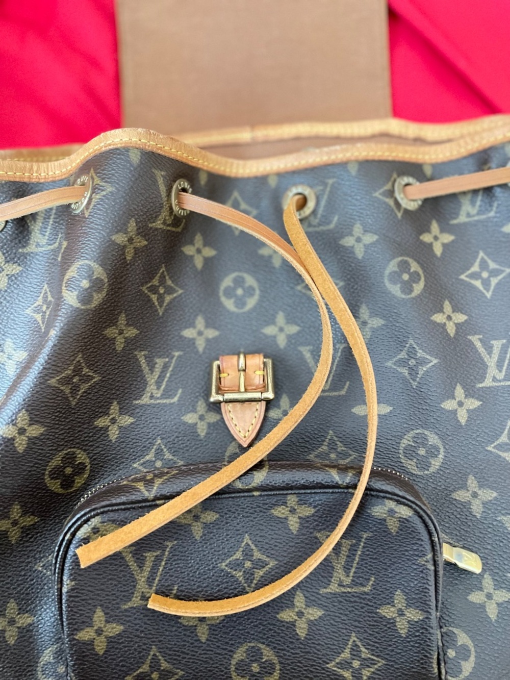 Louis Vuitton Montsouris MM Backpack – Authentic Vintage - Picture 11 of 12
